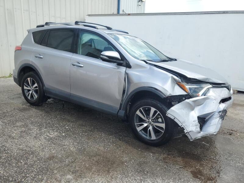 2017 TOYOTA RAV4 XLE - 2T3WFREV2HW399003 | SeoVin.biz