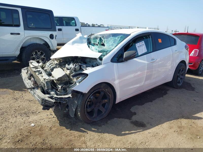 2017 KIA FORTE LX - 3KPFK4A73HE100300 | SeoVin.biz