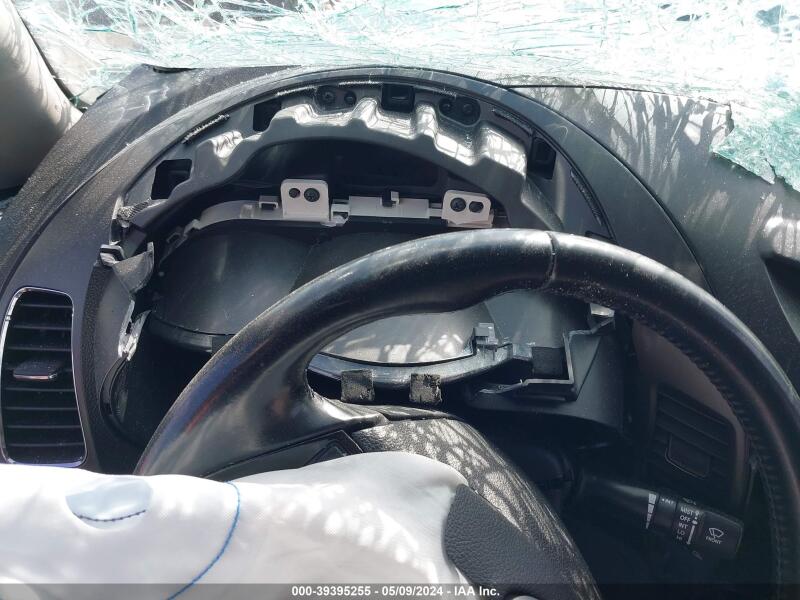 2017 KIA FORTE LX - 3KPFK4A73HE100300 | SeoVin.biz