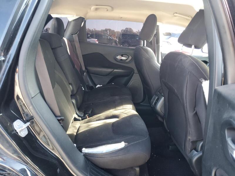 2016 JEEP CHEROKEE LATITUDE - 1C4PJLCB3GW319765 | SeoVin.biz