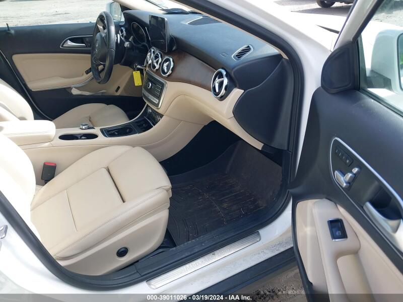 2020 MERCEDES-BENZ GLA 250 4MATIC - W1NTG4GB7LU040301 | SeoVin.biz