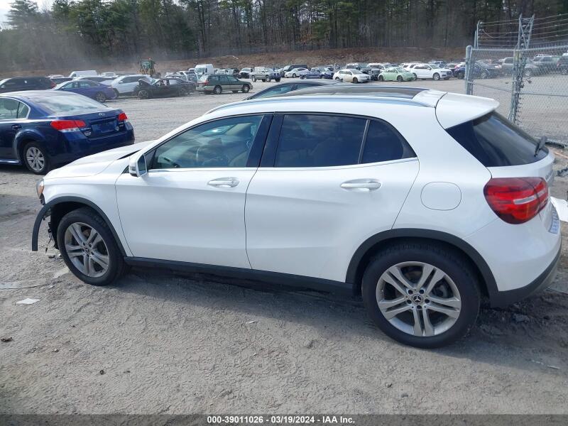 2020 MERCEDES-BENZ GLA 250 4MATIC - W1NTG4GB7LU040301 | SeoVin.biz