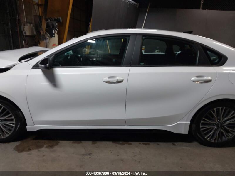 2022 KIA FORTE GT-LINE - 3KPF54AD1NE492248 | SeoVin.biz