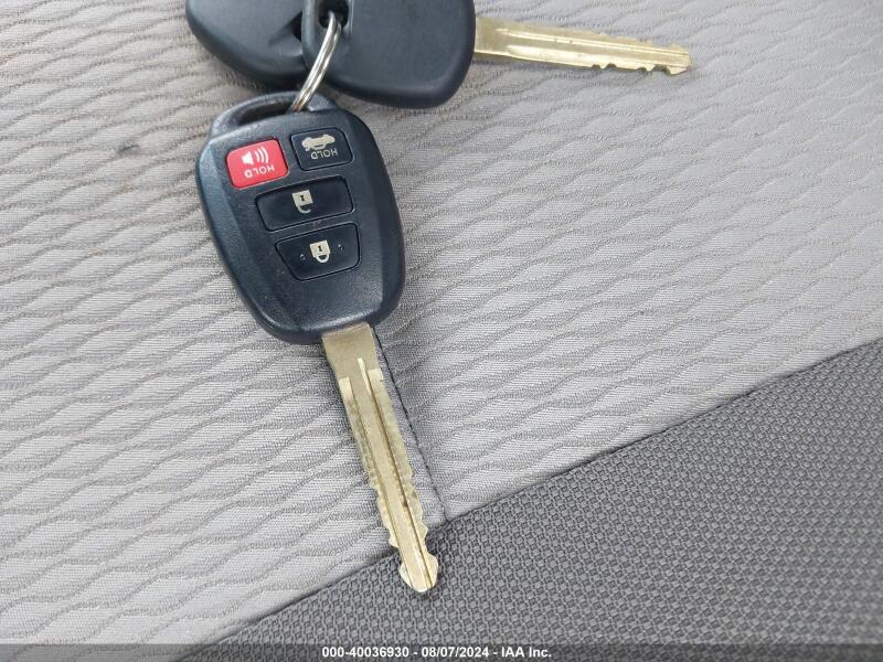 2017 TOYOTA COROLLA LE - 2T1BURHE1HC890432 | SeoVin.biz