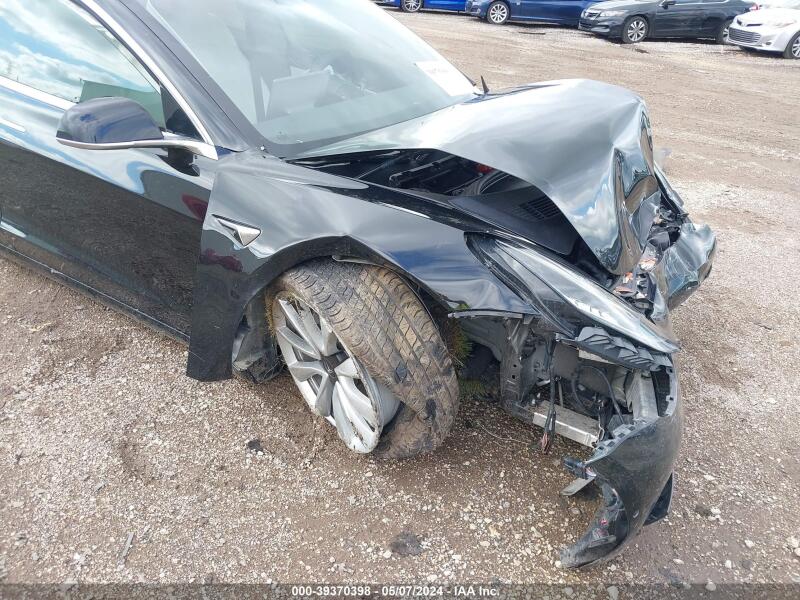 2020 TESLA MODEL 3 STANDARD RANGE PLUS REAR-WHEEL DRIVE/STANDARD RANGE REAR-WHEEL DRIVE - 5YJ3E1EA4LF797882 | SeoVin.biz