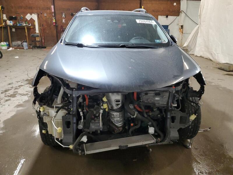 2018 TOYOTA RAV4 HV LE - JTMRJREV1JD199700 | SeoVin.biz