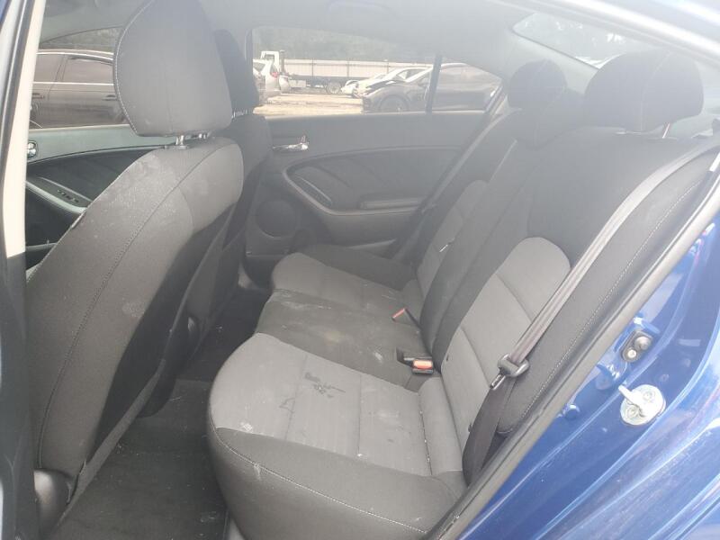 2017 KIA FORTE S - 3KPFL4A78E115713H | SeoVin.biz