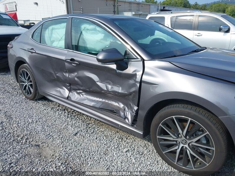 2024 TOYOTA CAMRY SE - 4T1G11AK5RU243337 | SeoVin.biz