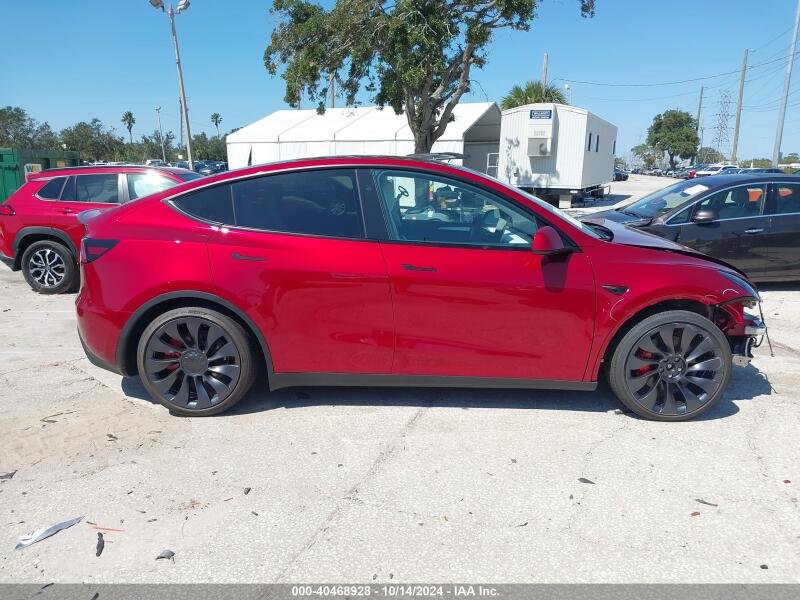 2024 TESLA MODEL Y PERFORMANCE DUAL MOTOR ALL-WHEEL DRIVE - 7SAYGDEF2RF063914 | SeoVin.biz