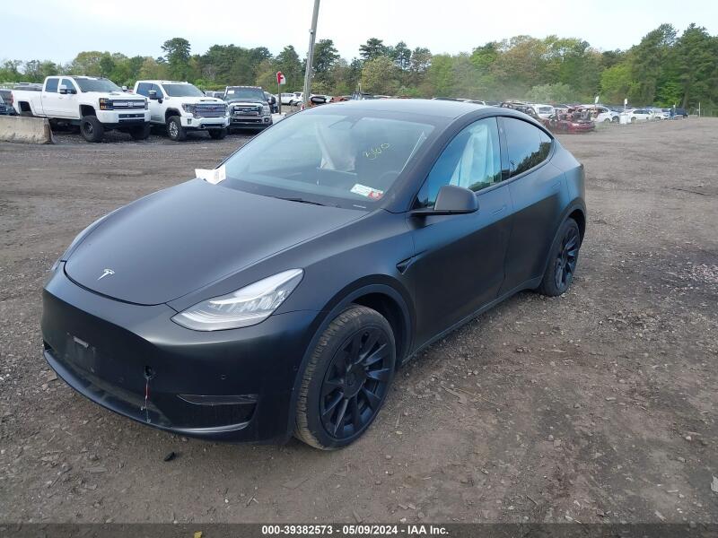 2022 TESLA MODEL Y LONG RANGE DUAL MOTOR ALL-WHEEL DRIVE - 7SAYGDEE4NA018942 | SeoVin.biz