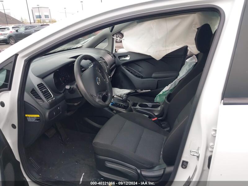 2017 KIA FORTE LX - 3KPFK4A73HE140943 | SeoVin.biz