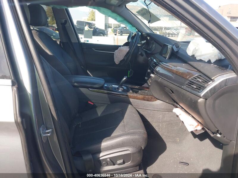 2016 BMW X5 XDRIVE35I - 5UXKR0C57G0S86573 | SeoVin.biz