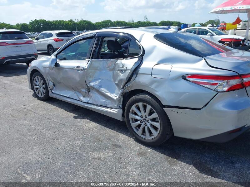 2019 TOYOTA CAMRY LE - 4T1B11HK4KU752681 | SeoVin.biz