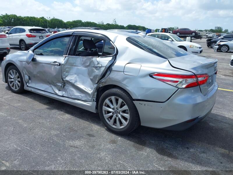 2019 TOYOTA CAMRY LE - 4T1B11HK4KU752681 | SeoVin.biz
