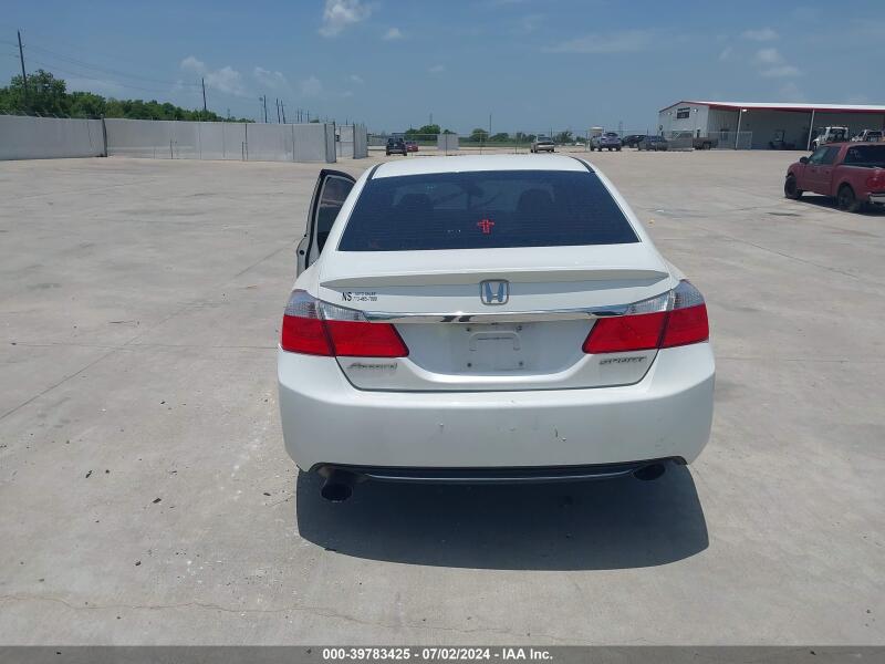 2015 HONDA ACCORD SPORT - 1HGCR2F57FA015858 | SeoVin.biz