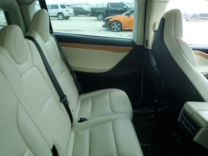 2018 TESLA MODEL X - 5YJXCAE22JF143444 | SeoVin.biz