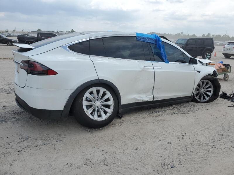 2018 TESLA MODEL X - 5YJXCAE22JF143444 | SeoVin.biz