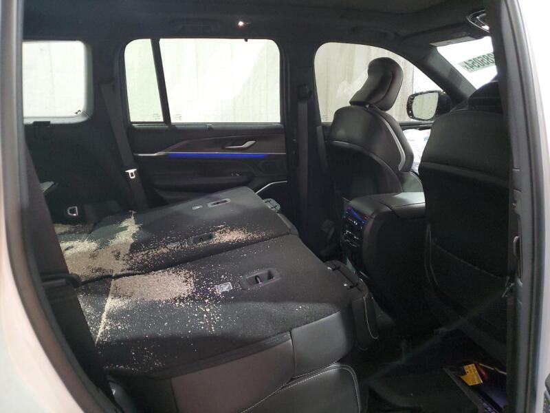 2023 JEEP GRAND CHEROKEE OVERLAND - 1C4RJHDG5P8883311 | SeoVin.biz