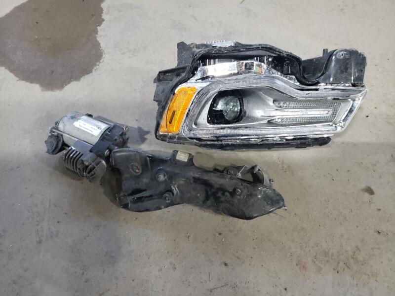 2018 JEEP GRAND CHEROKEE OVERLAND - 1C4RJFCG6JC457699 | SeoVin.biz