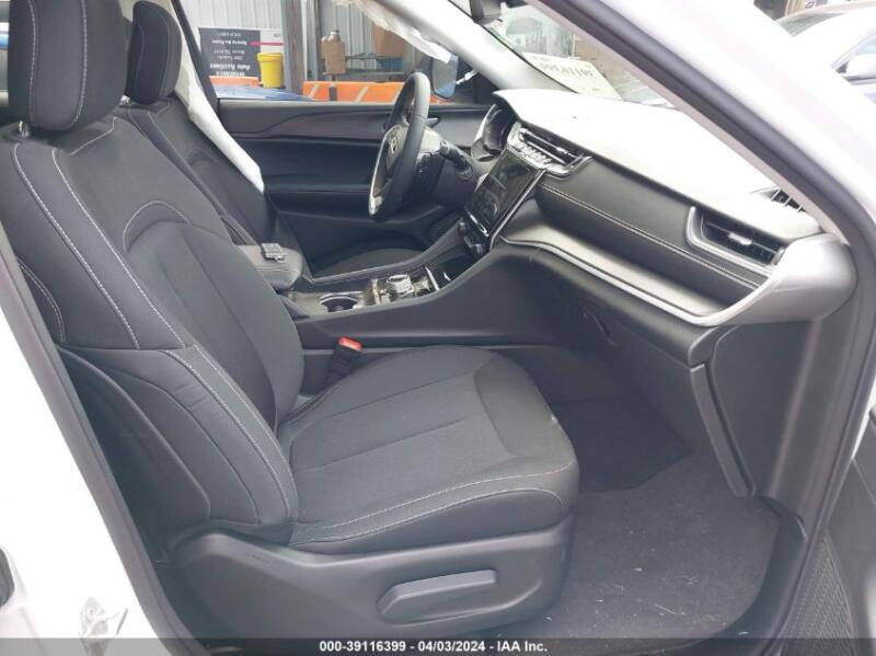 2024 JEEP GRAND CHEROKEE L LAREDO X 4X2 - 1C4RJJAG2R8953197 | SeoVin.biz