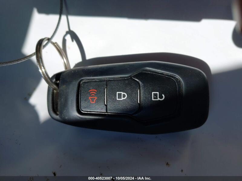 2017 FORD EXPLORER XLT - 1FM5K7D80HGD34715 | SeoVin.biz