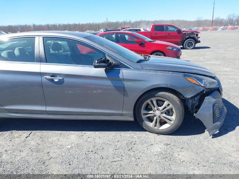 2019 HYUNDAI SONATA SEL - 5NPE34AFXKH777735 | SeoVin.biz