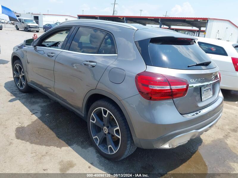 2018 MERCEDES-BENZ GLA 250 - WDCTG4EB4JJ428542 | SeoVin.biz