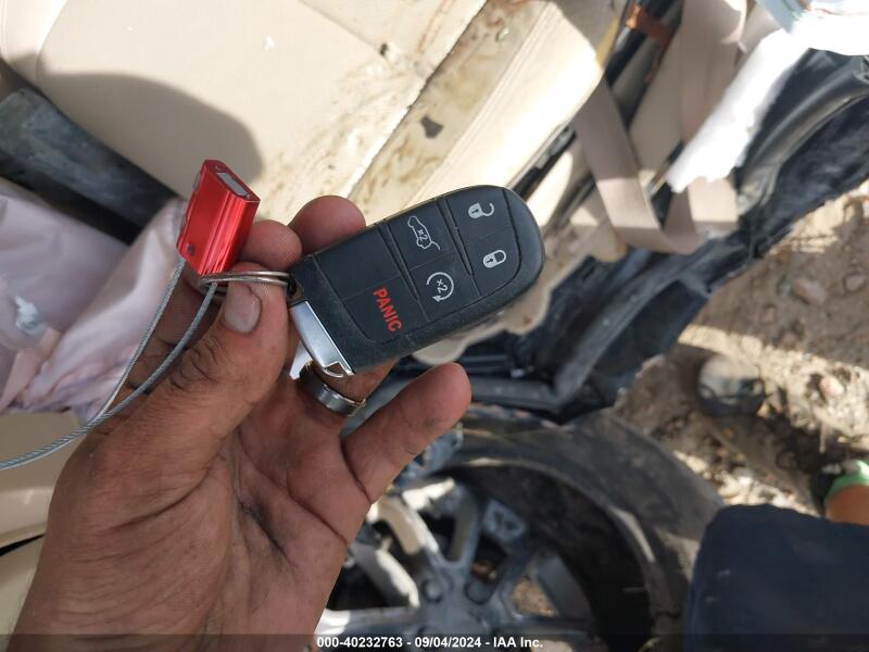 2015 JEEP GRAND CHEROKEE OVERLAND - 1C4RJFCGXFC813336 | SeoVin.biz