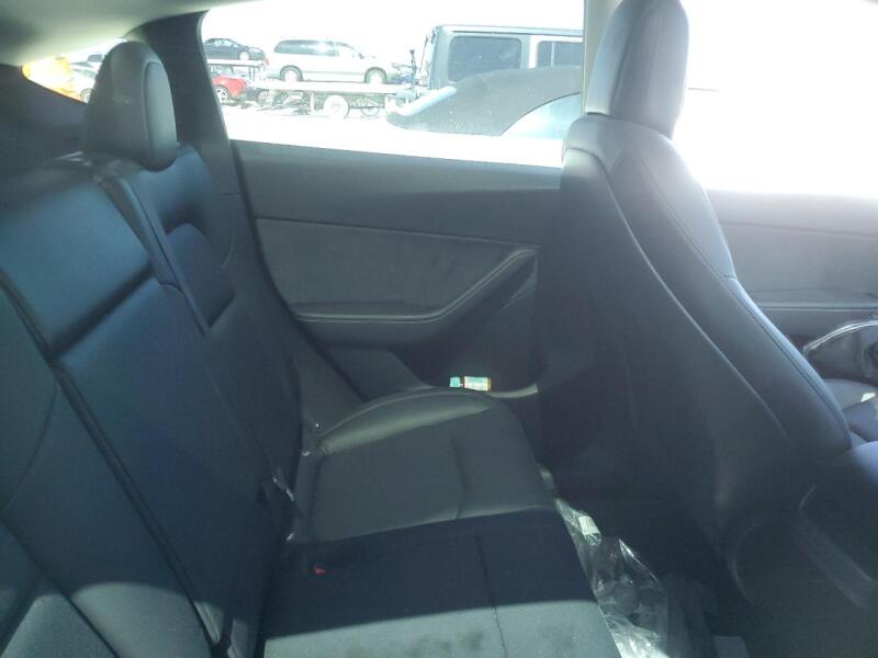 2022 TESLA MODEL Y - 7SAYGDEE4NF381860 | SeoVin.biz