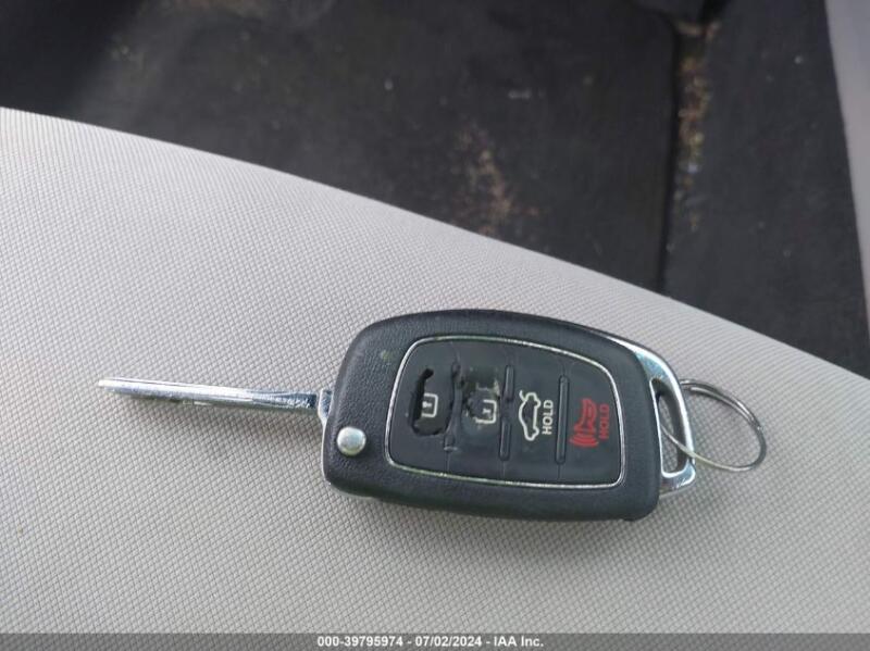 2016 HYUNDAI SONATA SE - 5NPE24AF9GH335037 | SeoVin.biz