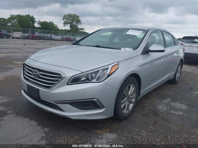 2016 HYUNDAI SONATA SE - 5NPE24AF9GH335037 | SeoVin.biz