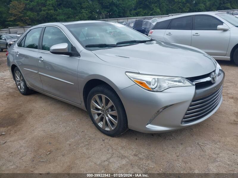 2017 TOYOTA CAMRY XLE - 4T1BF1FK8HU680977 | SeoVin.biz