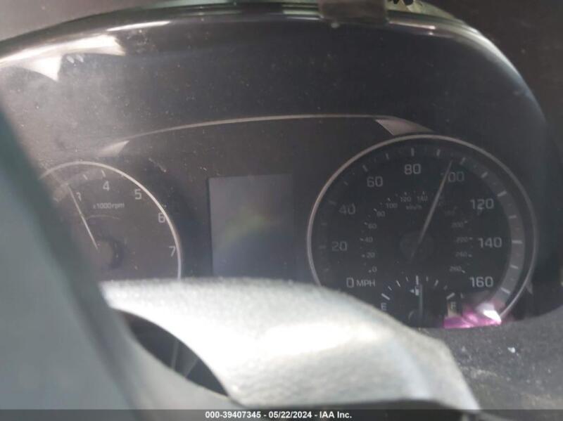 2018 HYUNDAI ELANTRA SEL - 5NPD84LF5JH243910 | SeoVin.biz