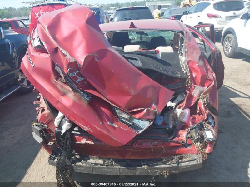 2018 HYUNDAI ELANTRA SEL - 5NPD84LF5JH243910 | SeoVin.biz