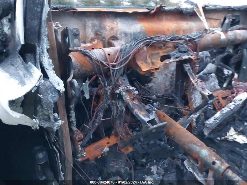 2019 CHEVROLET SILVERADO 1500 CUSTOM - 3GCPWBEH8KG293202 | SeoVin.biz