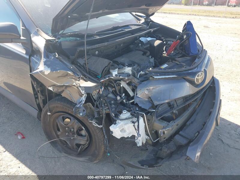 2017 TOYOTA RAV4 LE - 2T3BFREV6HW589319 | SeoVin.biz