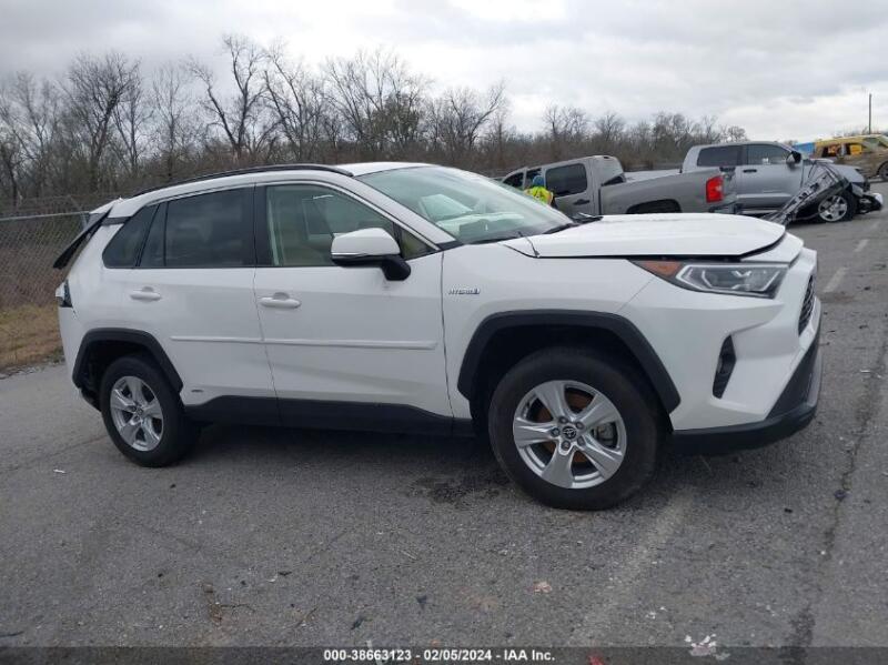 2021 TOYOTA RAV4 XLE HYBRID - JTMRWRFV2MD135959 | SeoVin.biz