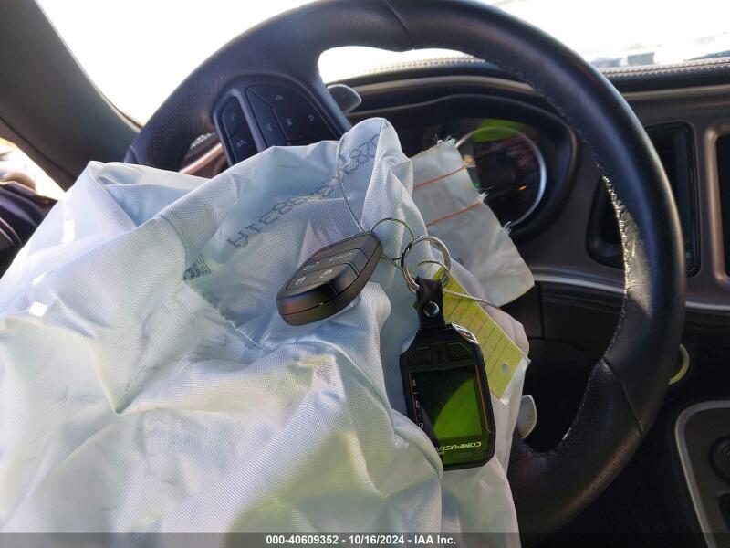 2022 DODGE CHALLENGER R/T SCAT PACK - 2C3CDZFJ2NH175590 | SeoVin.biz