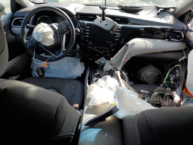 2018 TOYOTA CAMRY LE - 4T1B31HK5JU004109 | SeoVin.biz