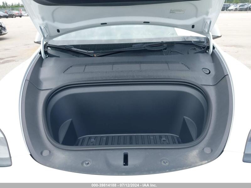 2022 TESLA MODEL Y PERFORMANCE DUAL MOTOR ALL-WHEEL DRIVE - 7SAYGDEF8NF460439 | SeoVin.biz