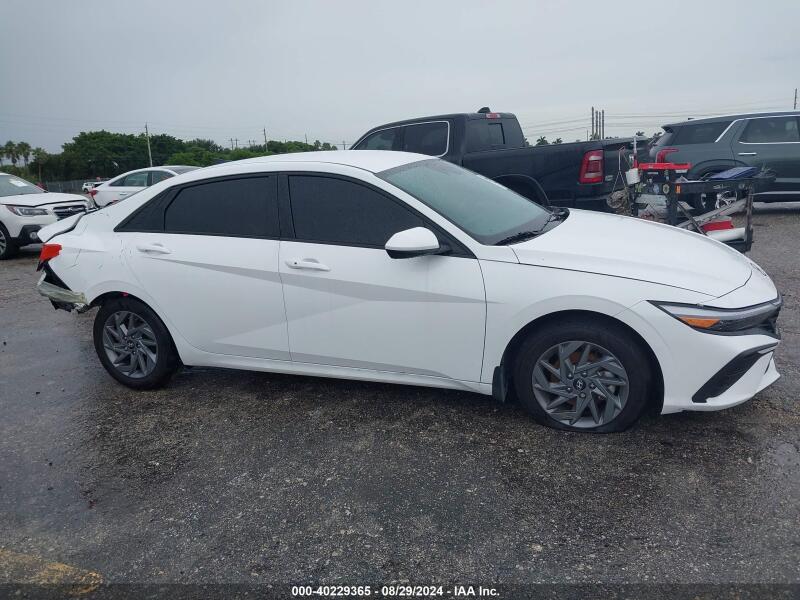 2024 HYUNDAI ELANTRA SEL - KMHLM4DG5RU657815 | SeoVin.biz