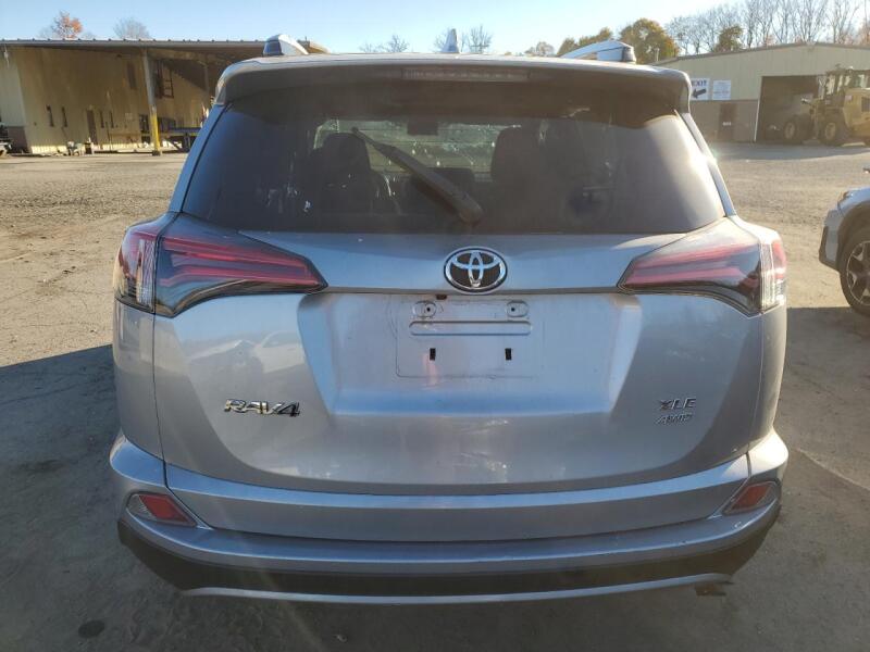 2017 TOYOTA RAV4 XLE - 2T3RFREV3HW641407 | SeoVin.biz